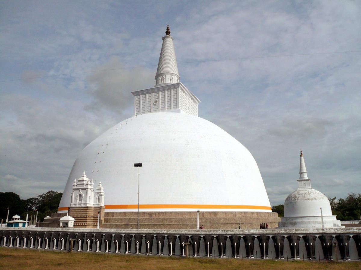 Kubura Resort Anuradhapura Eksteriør billede